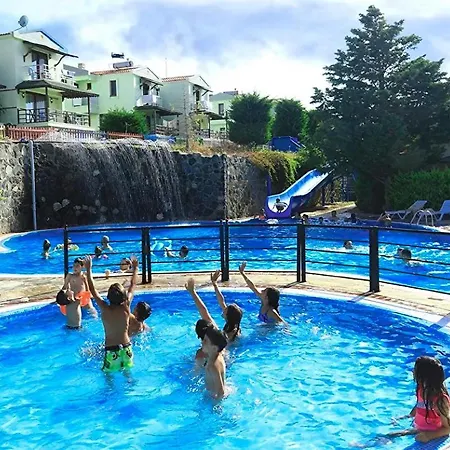 Akay Garden Family Club Apartmanhotel