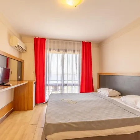 Akay Garden Family Club Lejlighedshotel *
